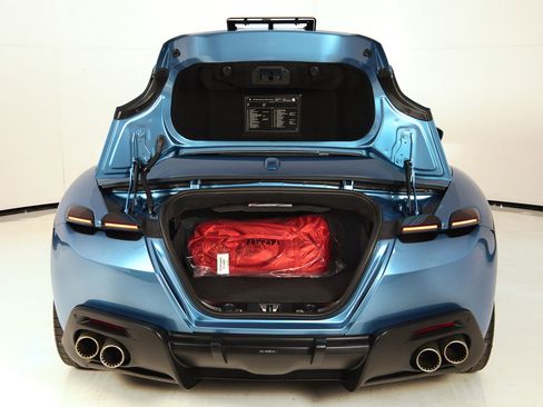 Certified 2025 Ferrari Roma Spider RWD image 38