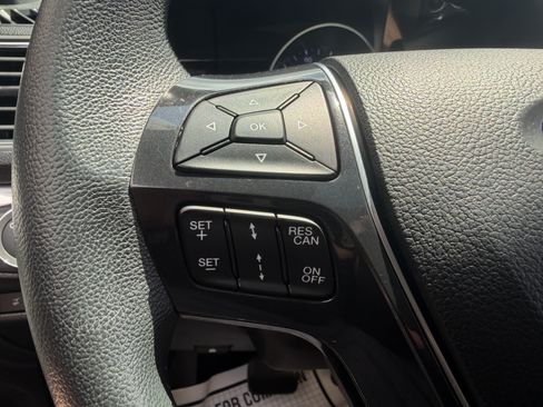 Used 2019 Ford Explorer Limited w/ Ford Safe & Smart Package AWD/4WD image 41