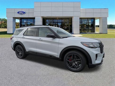 New 2026 Ford Explorer ST RWD image 1