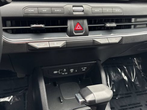 Used 2025 Kia K4 EX FWD image 19