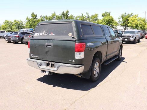 Used 2013 Toyota Tundra 4x4 Double Cab w/ TRD Off-Road Pkg image 5