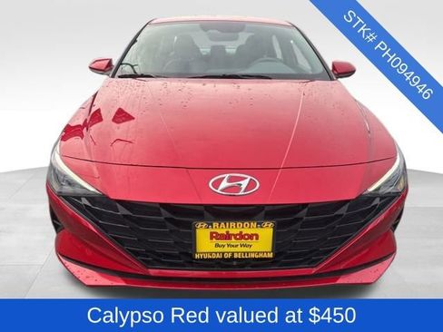 Used 2023 Hyundai Elantra SEL w/ Cargo Package image 2