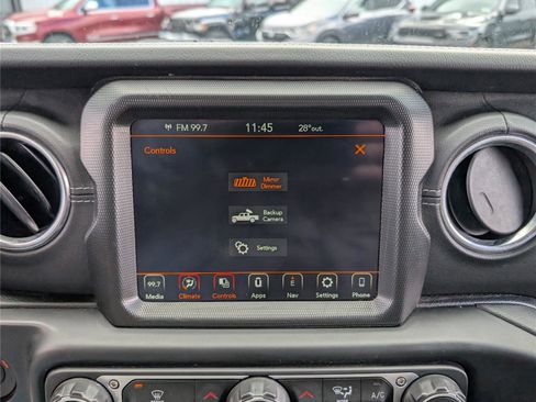 Used 2022 Jeep Gladiator Overland w/ Popular Equipment Package image 26