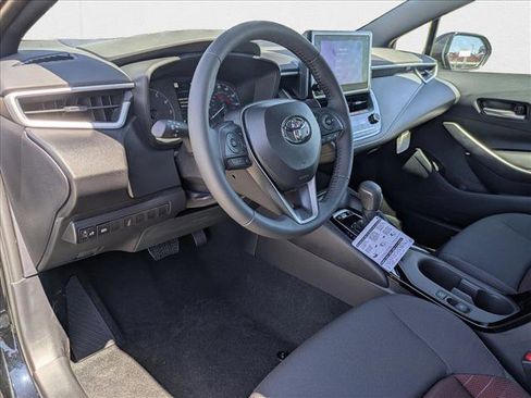 New 2025 Toyota Corolla SE image 3