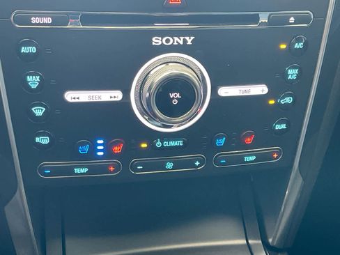 Used 2018 Ford Explorer Sport w/ Equipment Group 401A AWD/4WD image 19