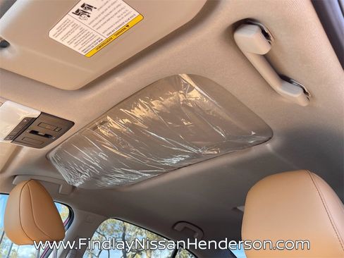 New 2025 Nissan Sentra SV w/ SV Premium Package image 8