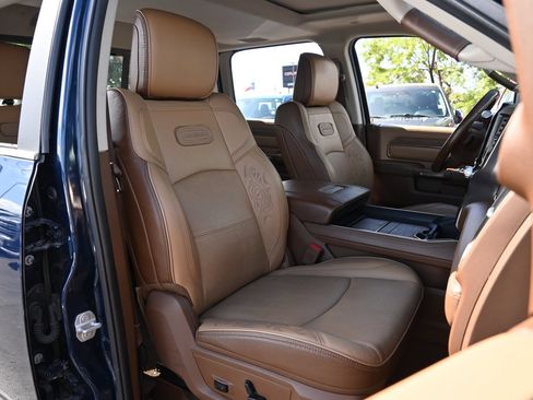 Used 2023 RAM 2500 Limited AWD/4WD image 25
