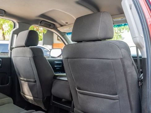 Used 2018 Chevrolet Silverado 1500 LT w/ All Star Edition AWD/4WD image 39