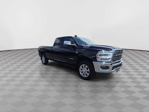 Used 2020 RAM 3500 Laramie AWD/4WD image 2