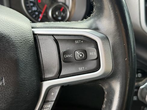 Used 2019 RAM 1500 Big Horn image 17