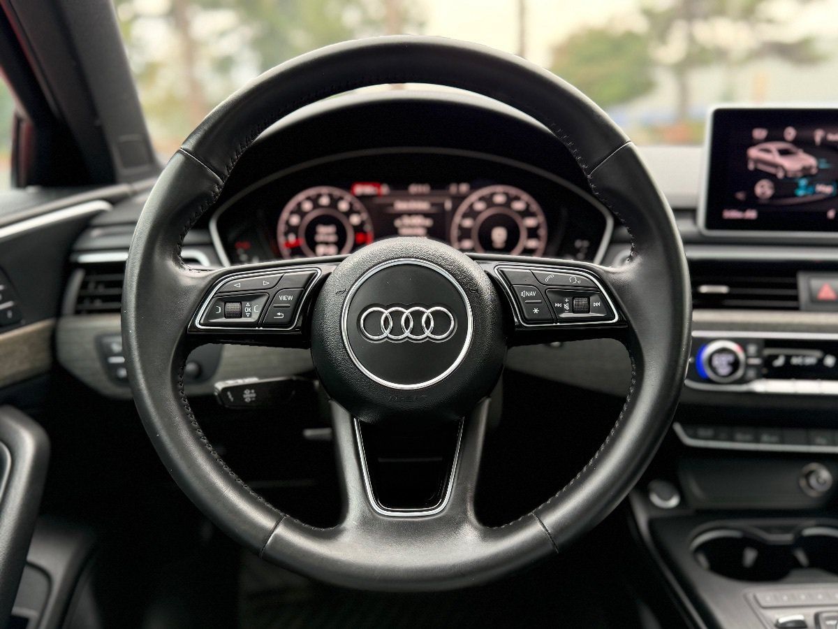 Used 2017 Audi A4 2.0T Premium Plus w/ Premium Plus Package AWD/4WD image 29