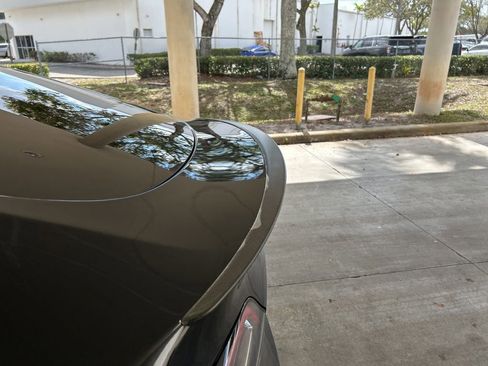 Used 2022 Tesla Model Y Performance image 19