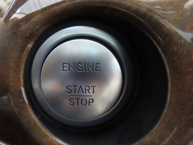 Used 2015 Mercedes-Benz S 65 AMG Sedan image 19
