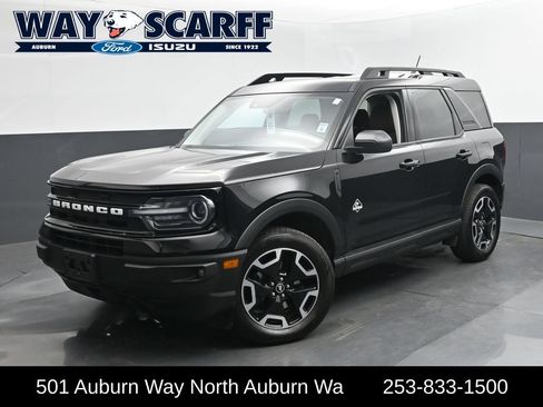 Certified 2022 Ford Bronco Sport Outer Banks w/ Tech Package AWD/4WD image 1