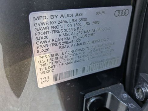 New 2025 Audi Q5 Premium Plus image 37
