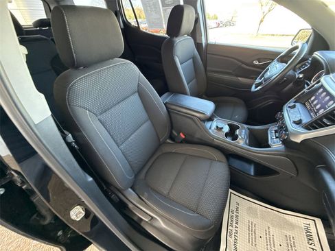 Certified 2023 GMC Acadia SLE image 25