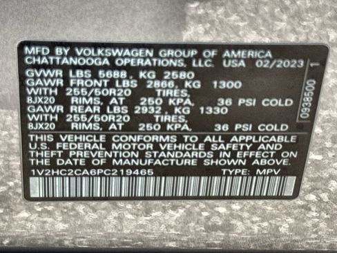 Used 2023 Volkswagen Atlas Cross Sport SE AWD/4WD image 26