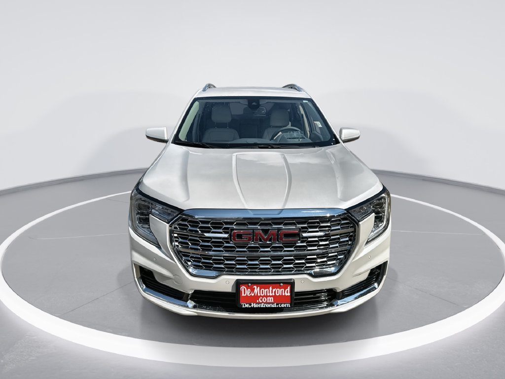Certified 2023 GMC Terrain Denali w/ LPO, Floor Liner Package AWD/4WD image 3