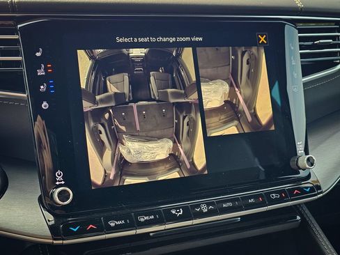 New 2026 Jeep Grand Wagoneer Limited AWD/4WD image 31