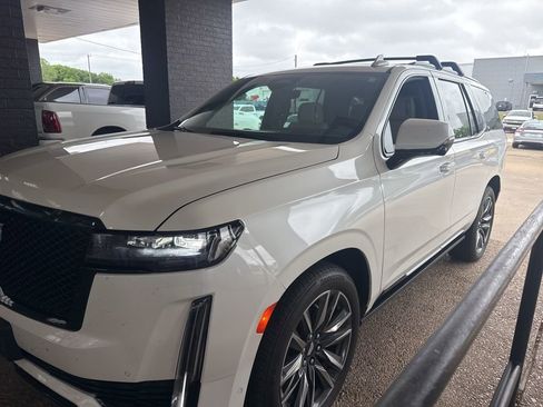 Used 2024 Cadillac Escalade Sport Platinum w/ Heavy-Duty Trailer Package image 1