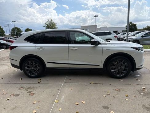 Used 2023 Acura MDX A-Spec AWD/4WD image 6