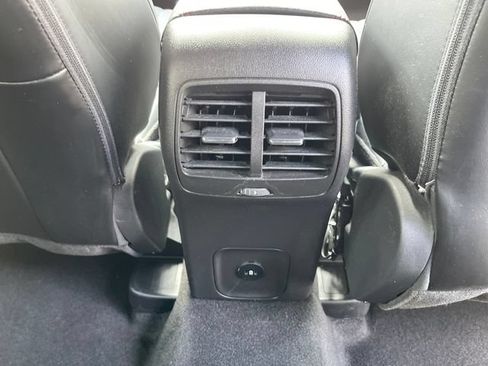 Used 2024 Ford Escape ST-Line w/ Tech Pack #1 AWD/4WD image 32