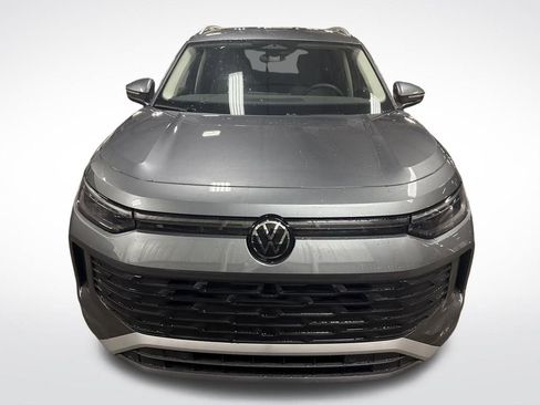 New 2026 Volkswagen Tiguan S image 8