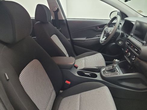 Used 2023 Hyundai Kona SE AWD/4WD image 21