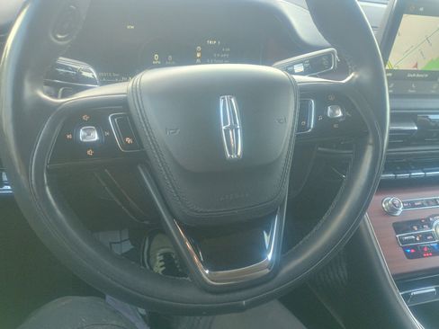 Used 2021 Lincoln Aviator Reserve w/ Equipment Group 201A image 25