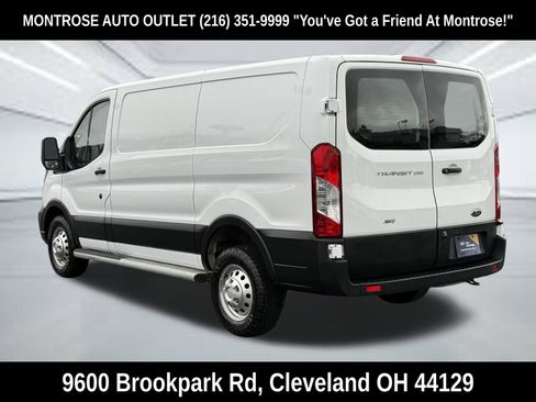 Used 2023 Ford Transit 250 Low Roof AWD w/ Exterior Upgrade Package image 5