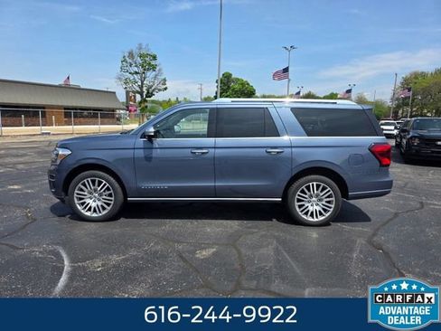 Used 2023 Ford Expedition Max Platinum AWD/4WD image 8