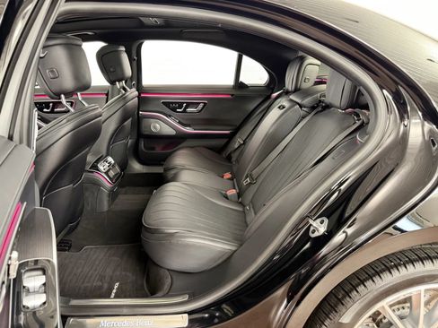 Used 2023 Mercedes-Benz S 500 4MATIC image 32