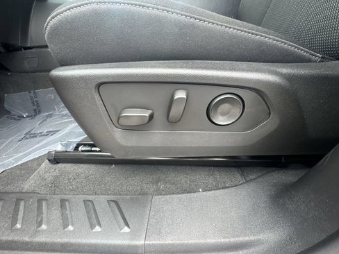 New 2026 GMC Canyon Elevation w/ Convenience Package AWD/4WD image 14