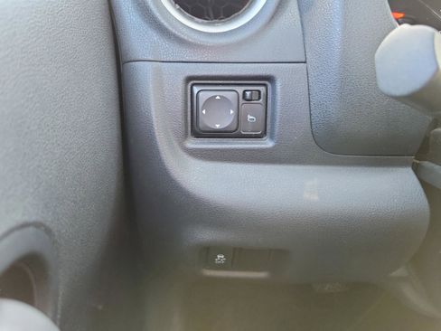 Used 2014 Nissan Versa Note S Plus image 18