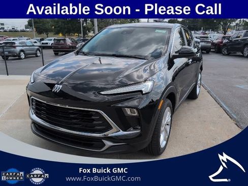 Used 2025 Buick Encore GX Preferred w/ Comfort Package FWD image 1