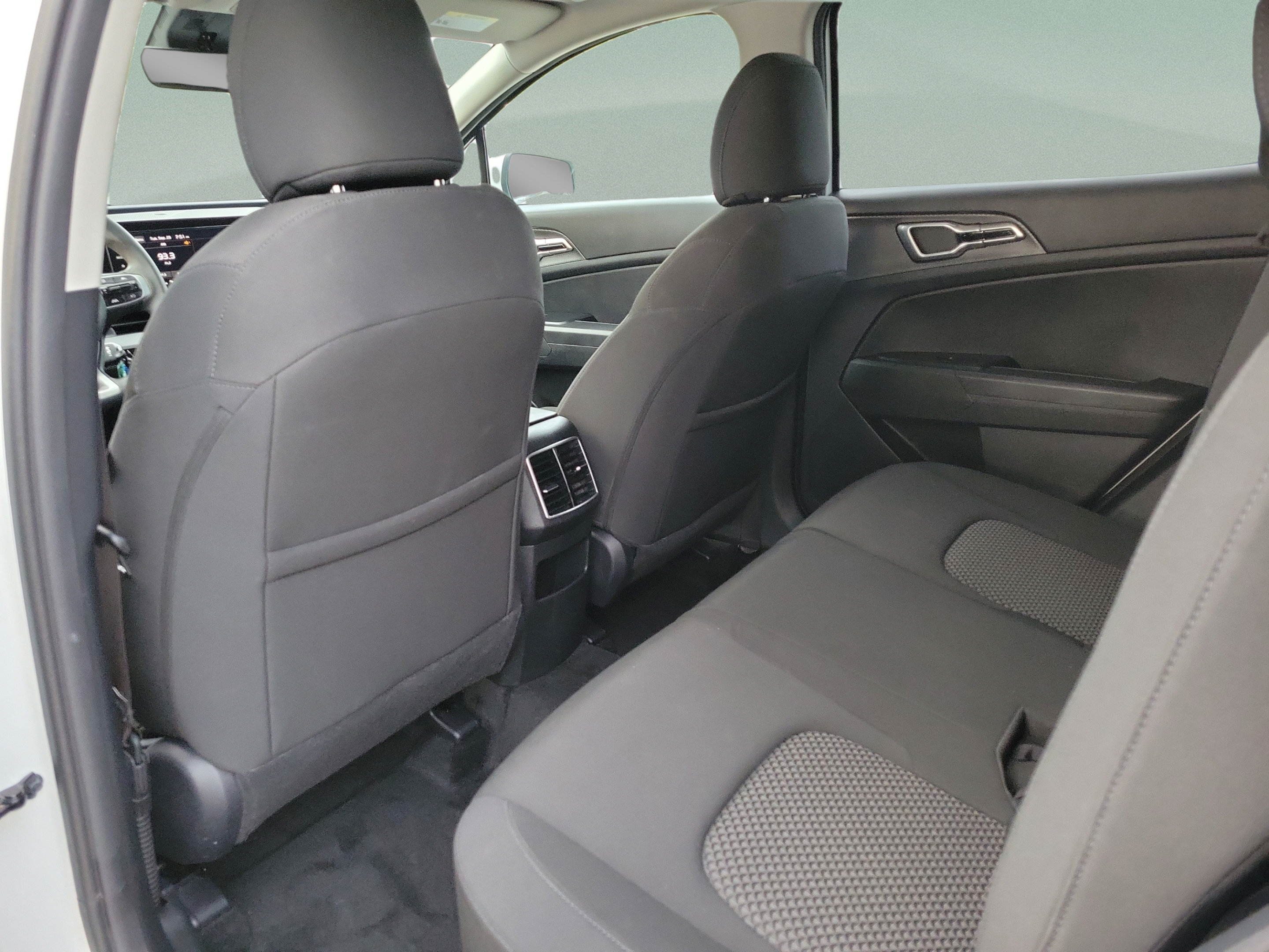 Certified 2023 Kia Sportage LX FWD image 10