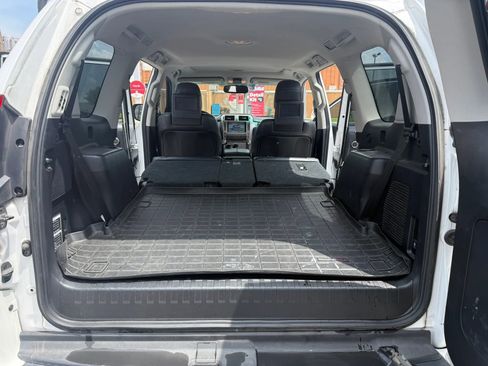 Used 2012 Lexus GX 460 Premium AWD/4WD image 18