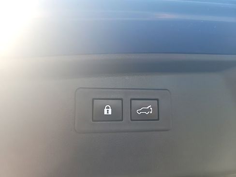 Used 2020 Subaru Outback Limited image 28