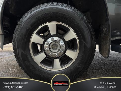 Used 2016 Ford F250 Lariat w/ Lariat Interior Package image 31