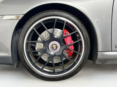 Used 2012 Porsche 911 Carrera 4 GTS image 31