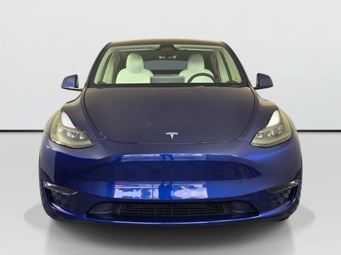 Used 2024 Tesla Model Y Long Range AWD/4WD image 9