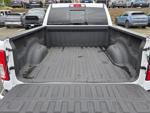 Used 2019 RAM 1500 Big Horn AWD/4WD image 13