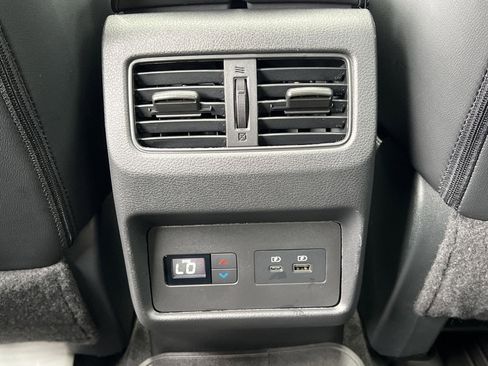 Certified 2023 Nissan Rogue SL w/ SL Premium Package FWD image 19