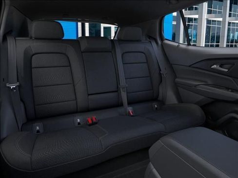 New 2026 Chevrolet Equinox EV LT image 17