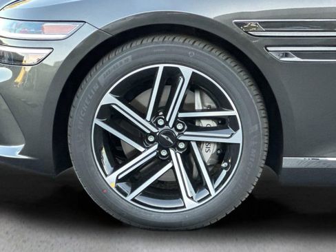New 2026 Genesis G80 2.5T Advanced image 25