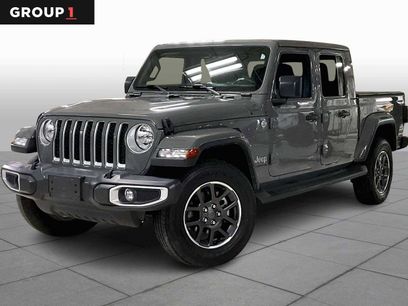 Used 2021 Jeep Gladiator Overland w/ Popular Equipment Package