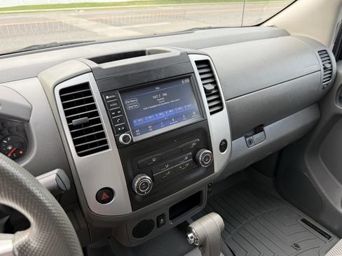 Used 2019 Nissan Frontier SV RWD image 20