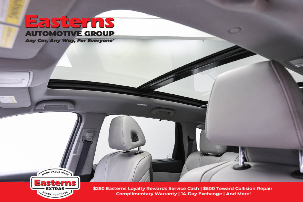 Used 2023 Acura MDX w/ Technology Package AWD/4WD image 37