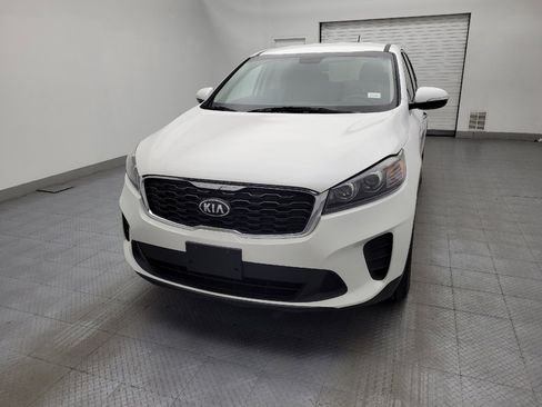Used 2020 Kia Sorento LX image 15