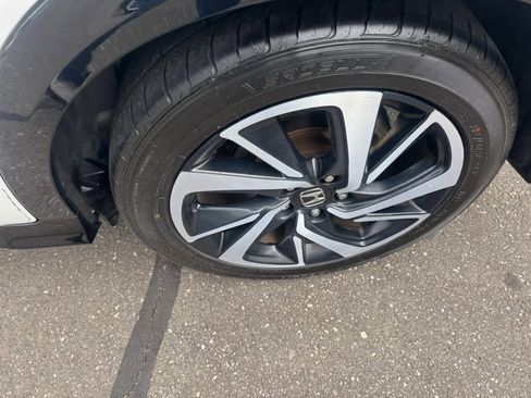 Used 2019 Honda HR-V Sport image 14